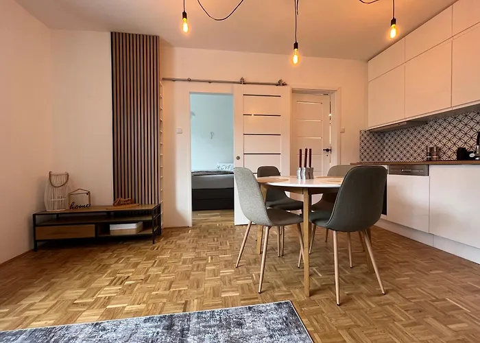 In Wochen Und Monatsweise * Gmunden